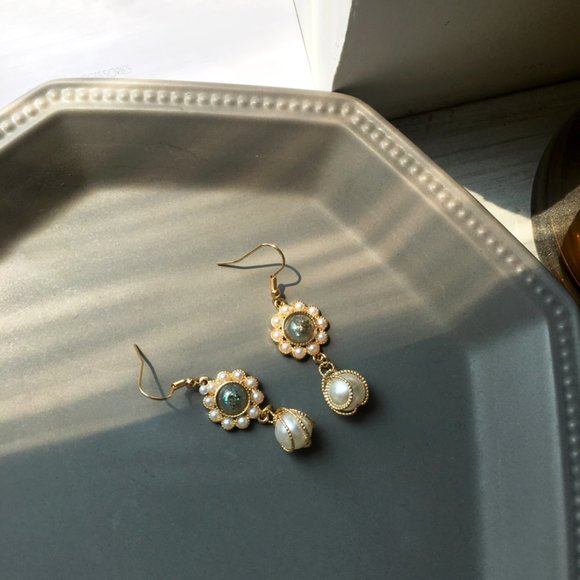 ❤️‍🔥𝕤𝕒𝕝𝕖❤️‍🔥 crystal baroque pearls earrings - Picture 7 of 13
